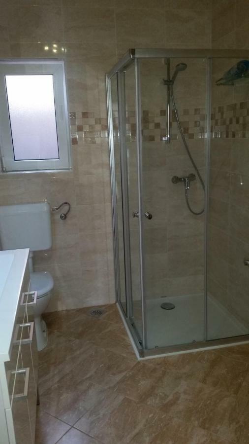 Apartments Anaivana โตรกีร์ ภายนอก รูปภาพ
