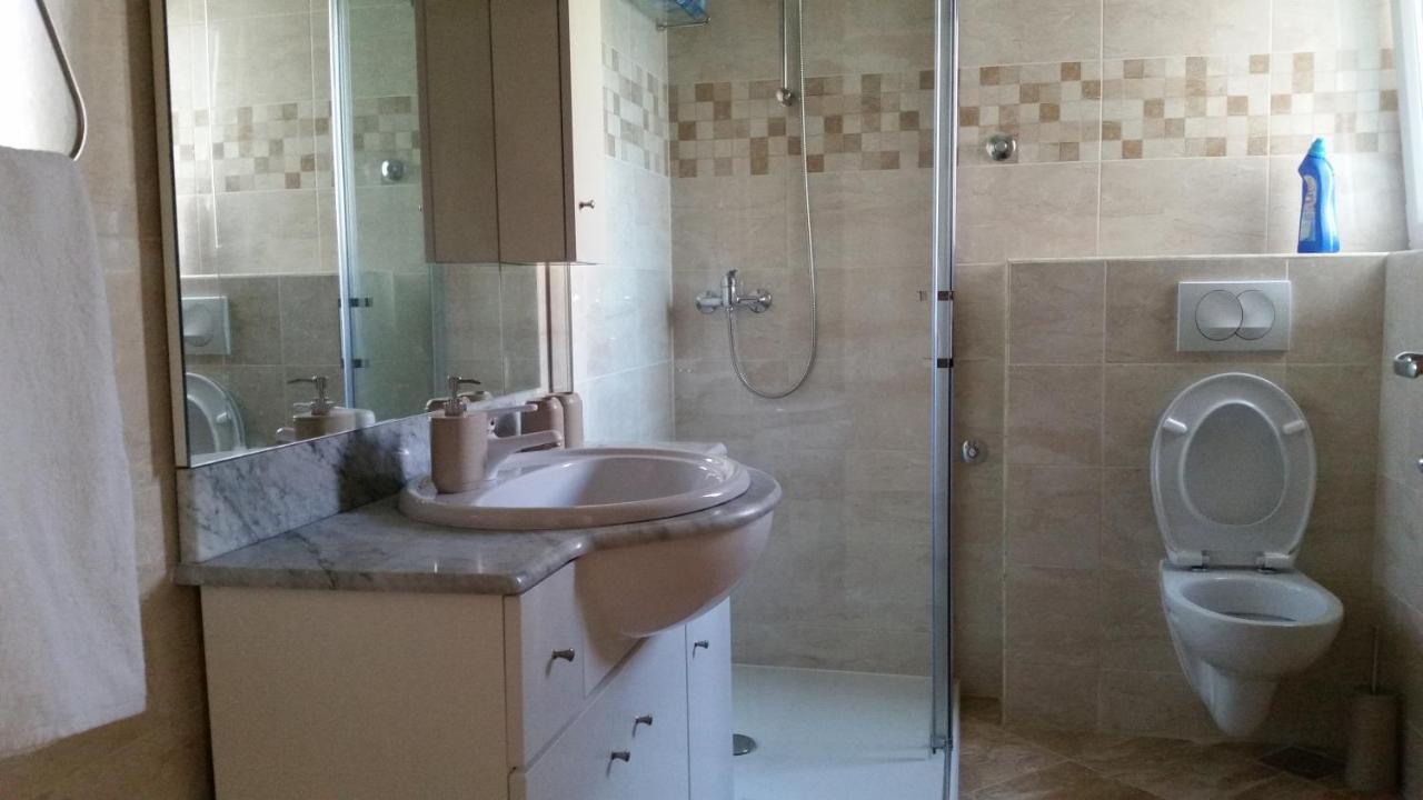 Apartments Anaivana โตรกีร์ ห้อง รูปภาพ